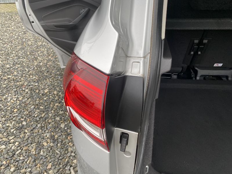 Ford C-MAX 1.5TDC-i 120PS NEW MODEL NAVI! - fotka 112 z 155