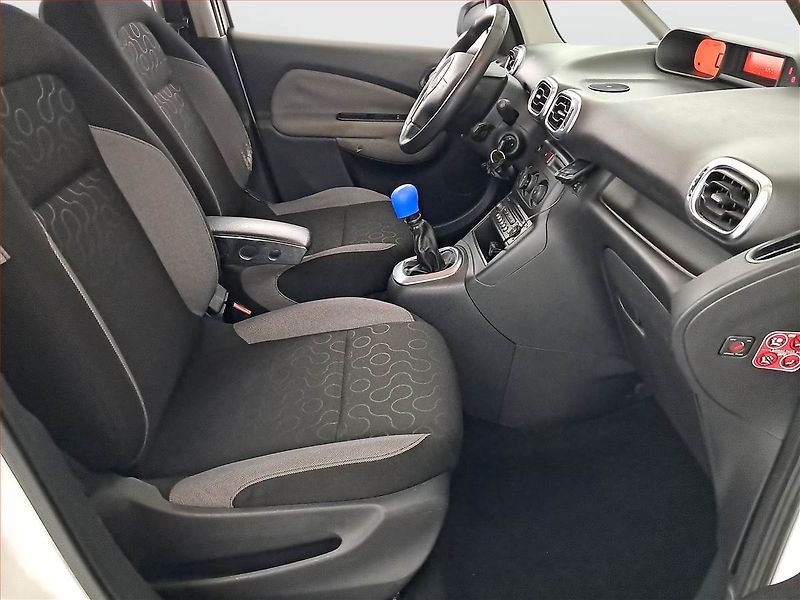 Citroën C3 Picasso (2009) 1.6 HDi, nová STK, dobrý stav - fotka 9 z 16