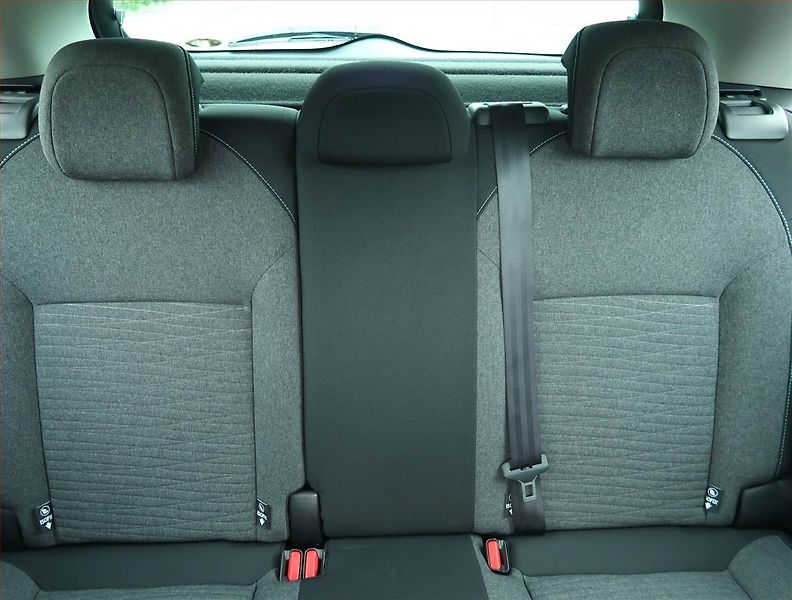 Citroën C4 (2015) 1.2 PureTech, Serv.kniha - fotka 10 z 16