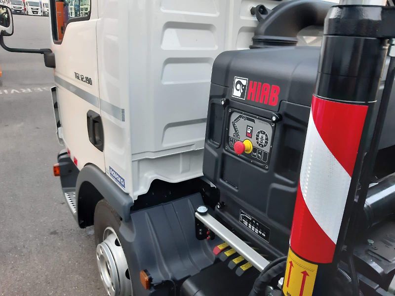 MAN TGL VALNÍK S HYDRAULICKOU RUKOU  - fotka 5 z 9