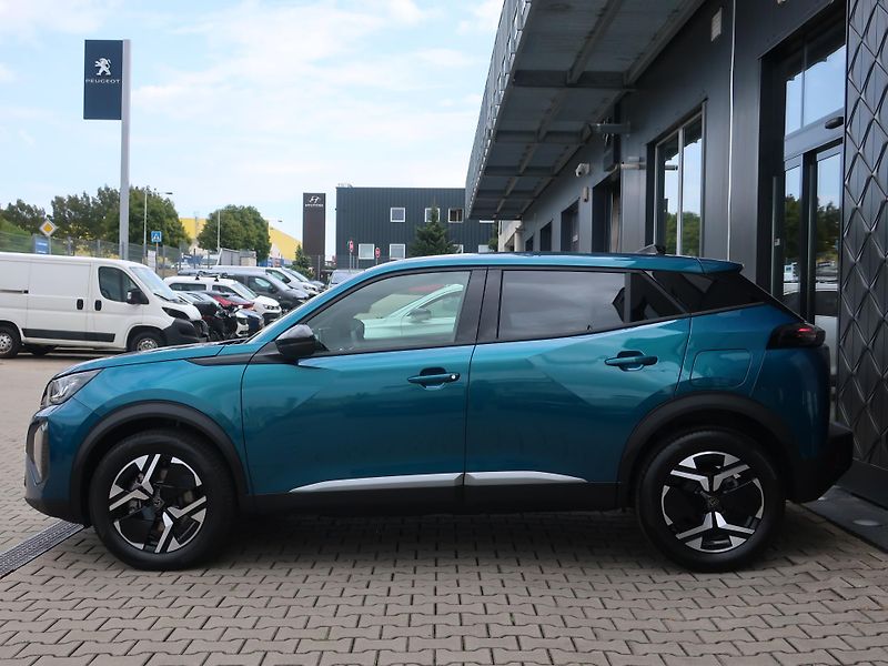 Peugeot 2008 BUSSINES Hybrid 110 e-DCS6 - fotka 3 z 7
