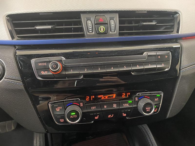 BMW X2 xDrive 18d M Sport, ČR - fotka 17 z 28