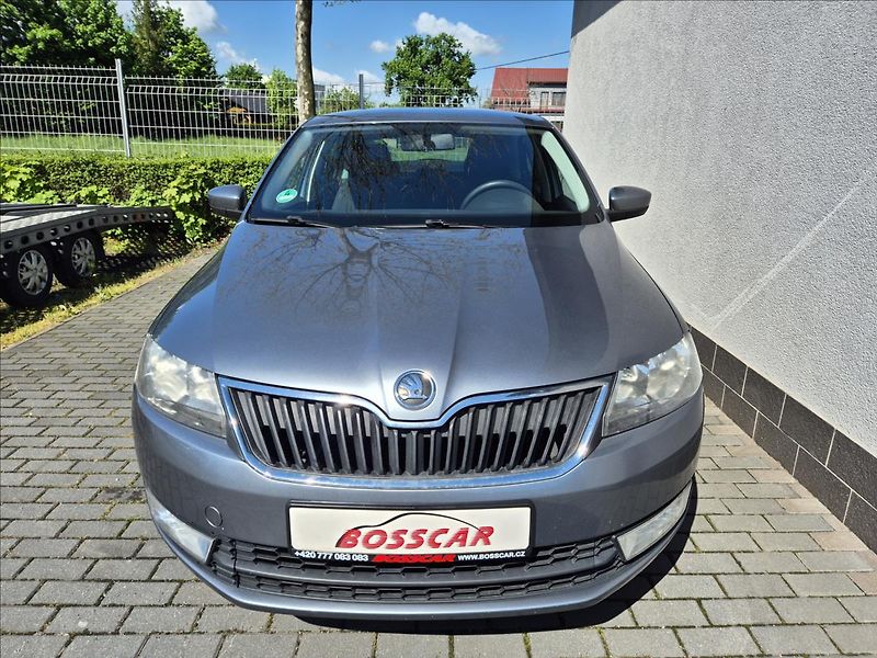 Škoda Rapid 1,2 TSi Klima Tempomat Alu TZ - fotka 10 z 27