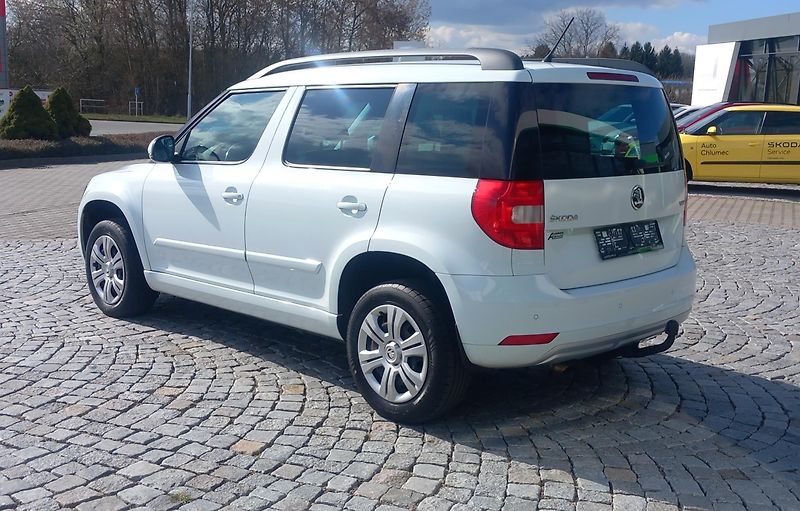Škoda Yeti 1.2 TSI Active - fotka 6 z 27