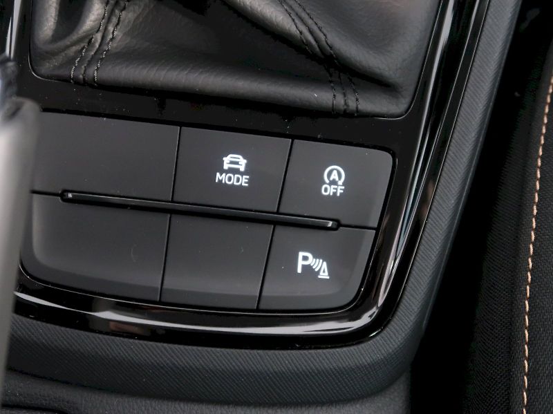 Škoda Scala (2025) TOP SELECTION 1.5TSI 110KW DSG - fotka 32 z 39