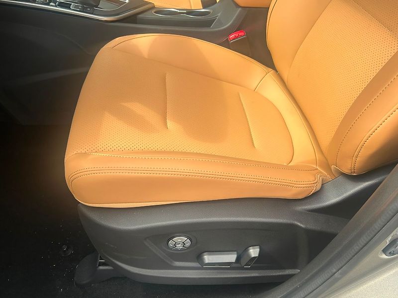 Dongfeng Ostatní EXCLUSIVE - fotka 9 z 22