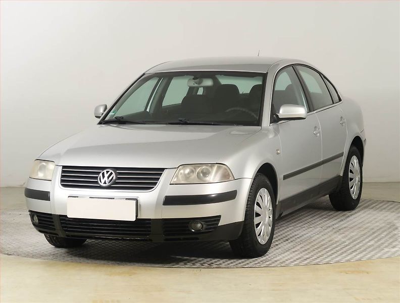 Volkswagen Passat (2005) 1.9 TDI, nová STK, Klima - fotka 2 z 16