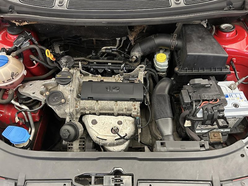 Škoda Fabia 1.2 HTP Ambiente - fotka 21 z 21