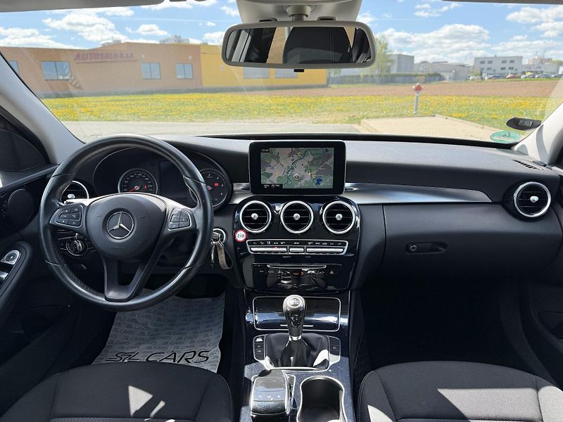 Mercedes-Benz Třídy C 200d FULL LED NAVIGACE 2X KOLA - fotka 12 z 43