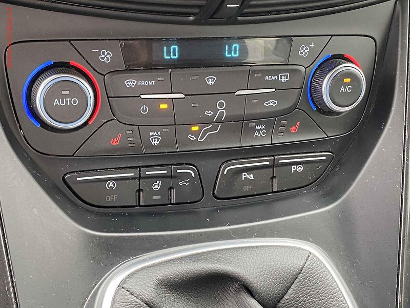 Ford Kuga (2019) 1.5 EB, Titanium, TZ, navi - fotka 14 z 17