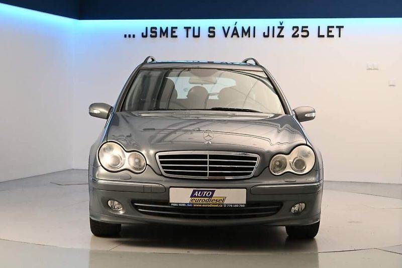 Mercedes-Benz Třídy C (2007) 1.8 200 KOMPRESOR, Avantgarde - fotka 3 z 21