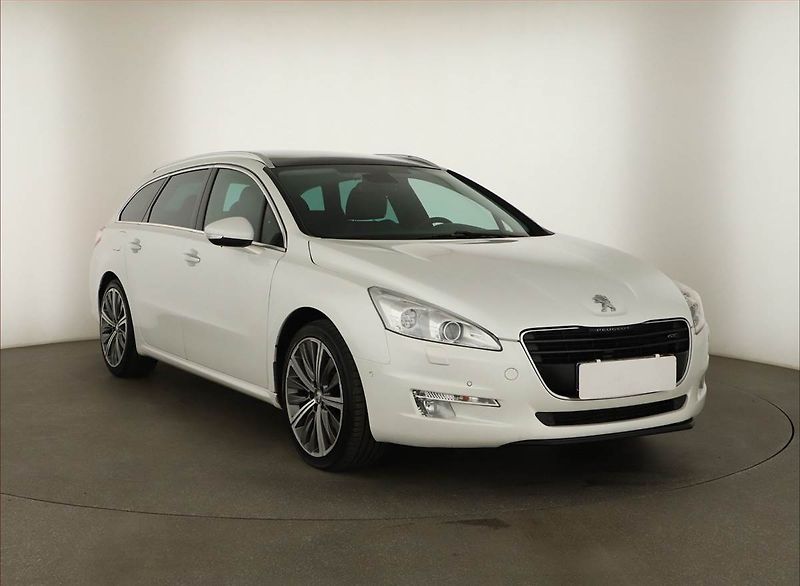Peugeot 508 (2014) 2.2 HDi, Automat, Navi, Xenony - fotografie inzerátu