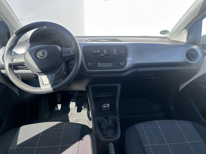 Škoda Citigo (2014) 1.0 MPI ser.knížka - fotka 20 z 24