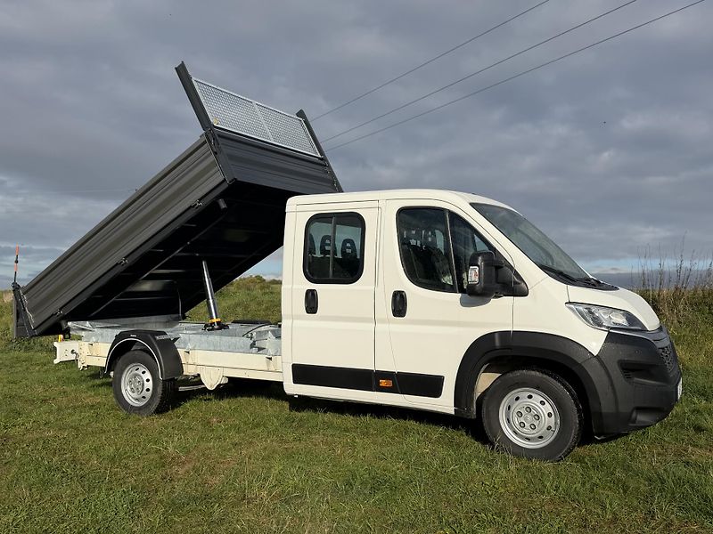 Citroën Jumper (2020) 2.2 HDi, novy 3S sklápěč 3m - fotka 1 z 10