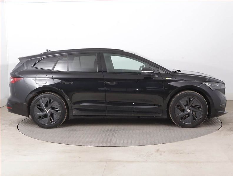 Škoda Enyaq (2023) iV RS (82 kWh), SoH 90% - fotka 6 z 18