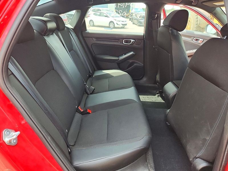 Honda Civic (2020) Auto na cestě - fotka 10 z 12