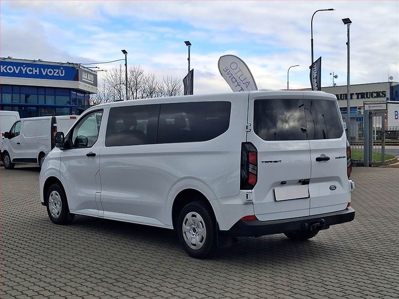 Ford Transit Custom (2024) Trend 2.0 EcoBlue, Bus, 9Míst - fotka 4 z 13
