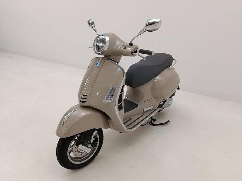 Vespa GTS 125 (2025) E5+ Beige Avvolegente 2025 (sl - fotka 3 z 9