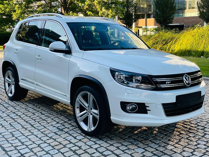 Volkswagen Tiguan 1.4TSI 4x4 MAN SERVISKA TAŽNÉ - fotka 8 z 52