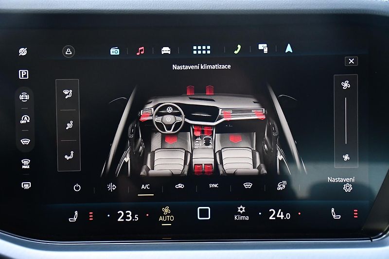 Volkswagen Touareg 3.0TDI 2.SADA KOL ČR - fotka 40 z 54
