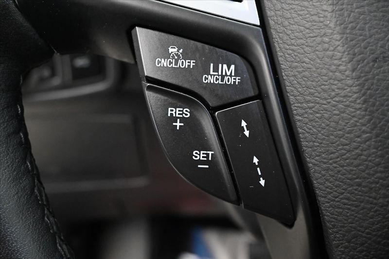 Ford Galaxy 2,0 EcoBlue 140 kW AT8 Titaniu - fotka 24 z 34
