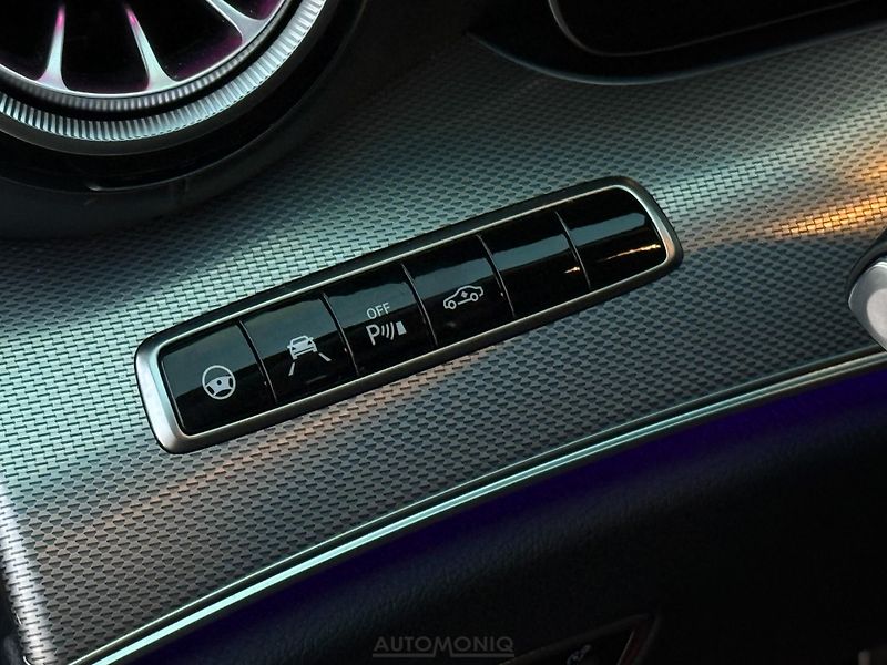 Mercedes-Benz Třídy E (2019) AMG E63s Full vybava, 750PS    - fotka 32 z 38