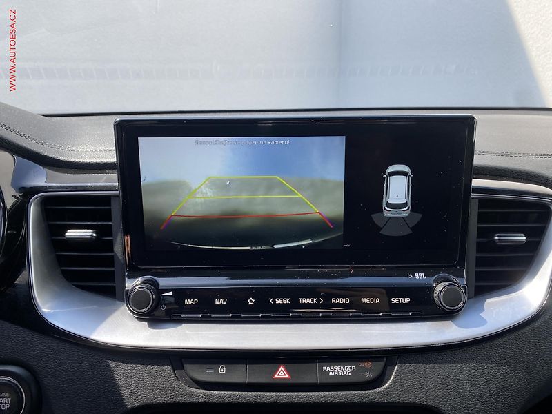 Kia Ceed (2020) 1.4 T- GDi, 1.maj,ČR, GT - fotka 19 z 20