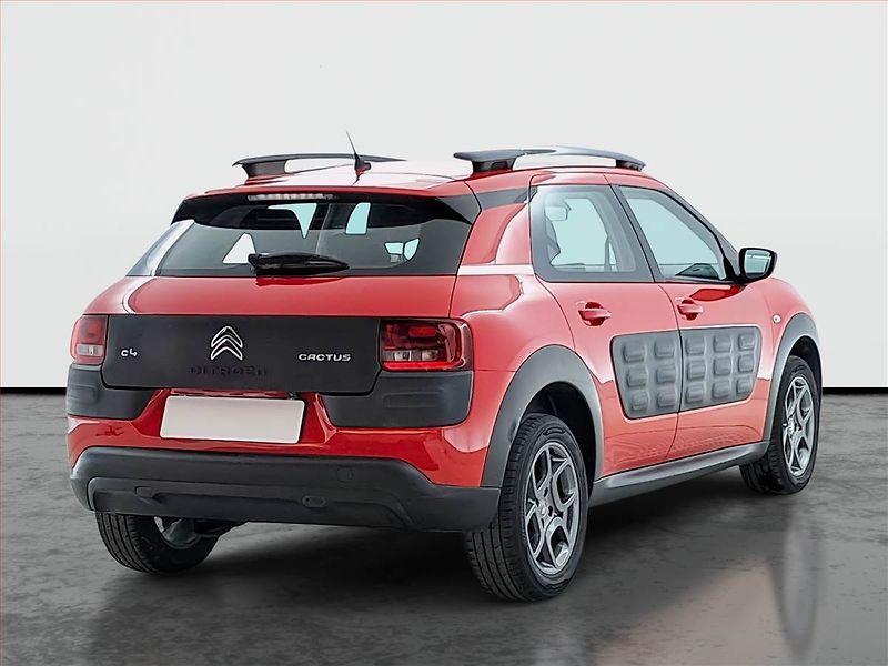 Citroën C4 Cactus (2016) 1.2 PureTech, Tempomat - fotka 5 z 15