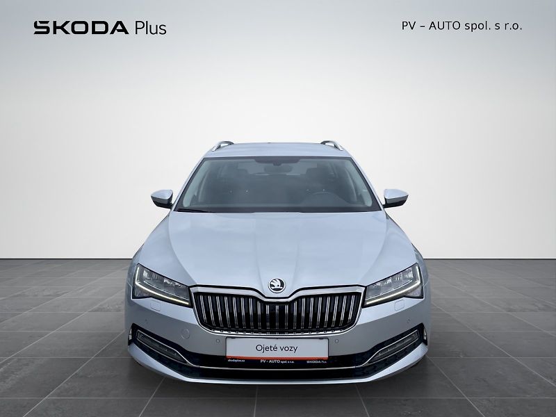 Škoda Superb (2022) 2.0 TDI 110kW DSG Style Plus c - fotka 4 z 34
