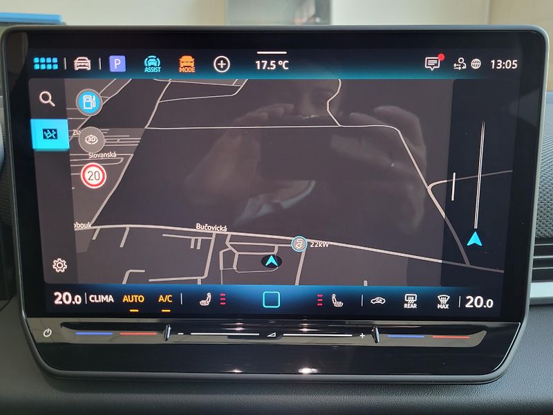 Volkswagen T-Roc (2026) R-Line 1,5 eTSI 110kW 7DSG - fotka 16 z 25