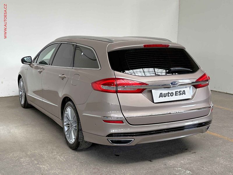 Ford Mondeo (2018) 2.0 TDCi, Vignale, AT - fotka 6 z 18