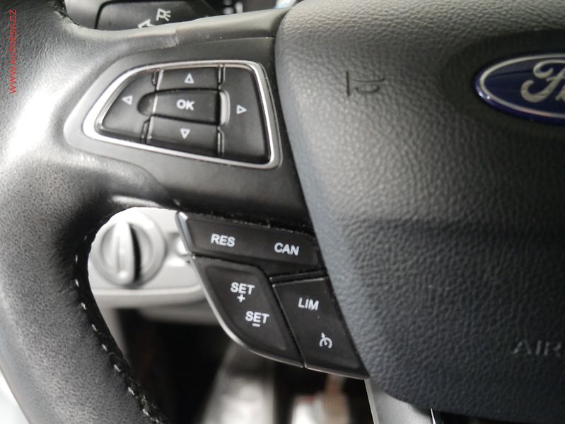 Ford Kuga (2018) 1.5EB, Navi, TZ - fotka 14 z 20