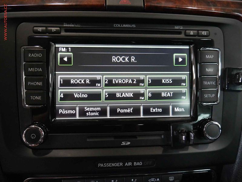 Škoda Superb (2008) 3.6 FSI 4x4, ČR, DSG, výhřev - fotka 15 z 24