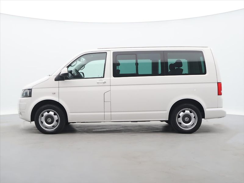 Volkswagen Multivan 2,0 TDI 84kW Klima 1.Maj 80tkm - fotka 4 z 30