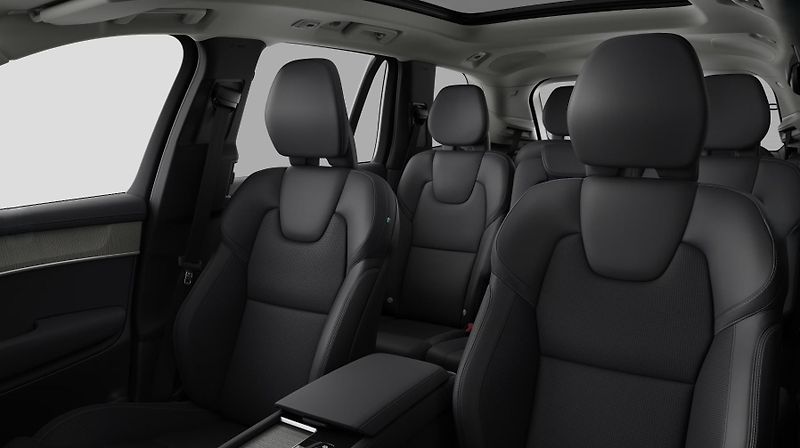 Volvo XC90 (2026) T8 AWD PLUS BRIGHT - fotka 11 z 13