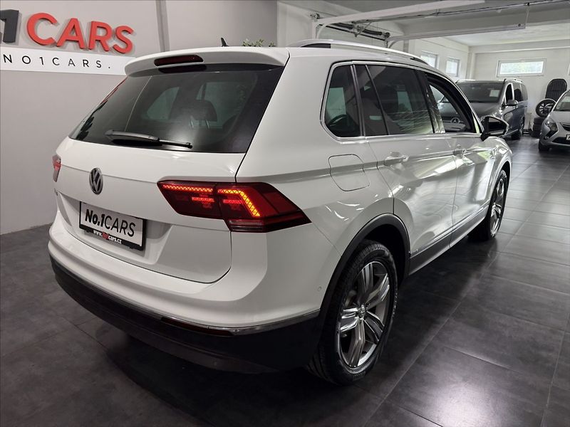 Volkswagen Tiguan 2,0   TDI 140KW HIGHLINE LED - fotka 5 z 38