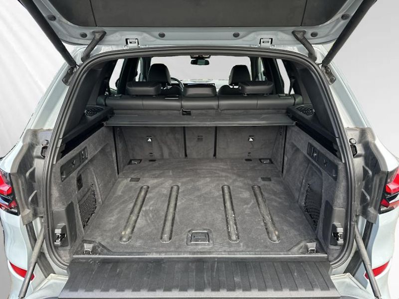 BMW X5 xDrive40i M-Sport NezTop Pano - fotka 12 z 12