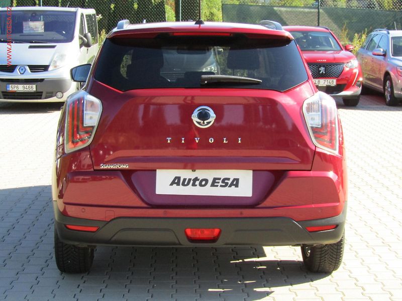 SsangYong Tivoli (2020) 1.5 TGDi, Kamera - fotka 5 z 18