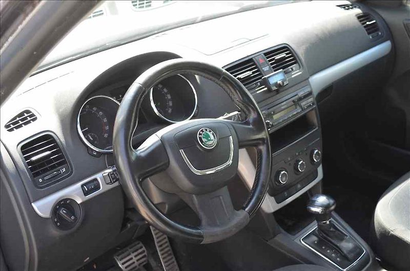 Škoda Yeti (2010) 2,0 TDI - fotka 20 z 29