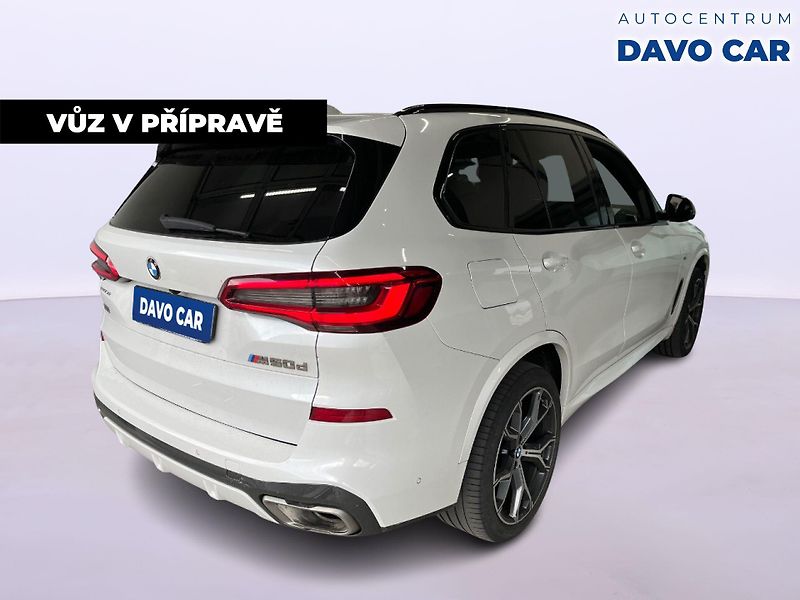 BMW X5 3,0 M50d 294kW CZ DPH FULL SER - fotka 3 z 12