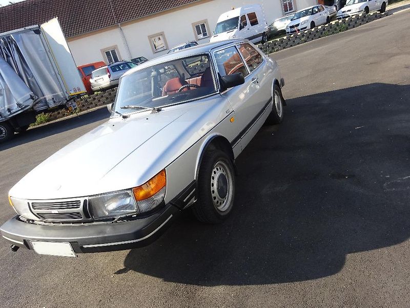 Saab 99 (1987) - fotka 2 z 18