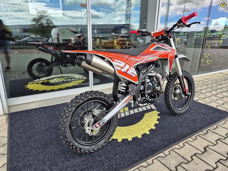 Ostatní (2026) WPB RACE BEAST 212 - fotka 4 z 17