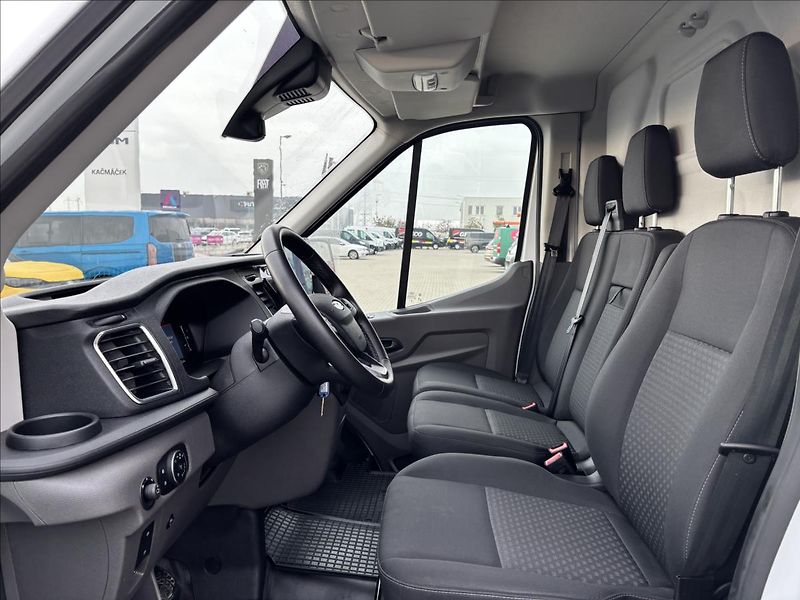 Ford Transit 2,0 EcoBlue 96kW L3 - fotka 20 z 40