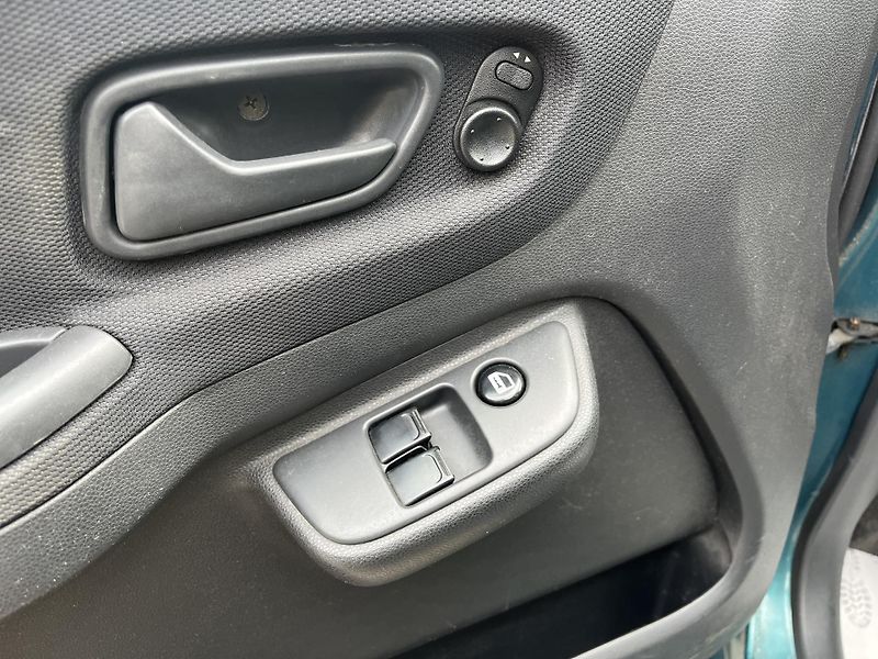 Suzuki Ignis (2003) PĚKNÝ STAV - fotka 10 z 31