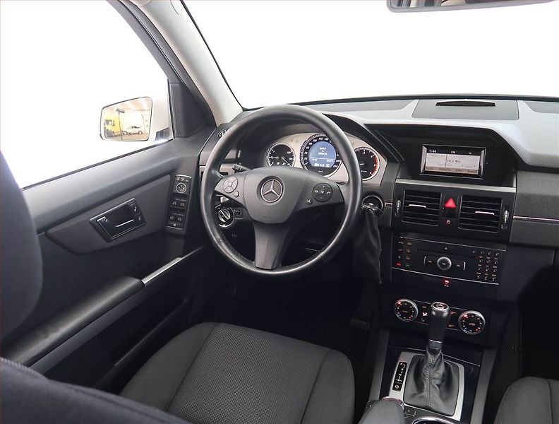 Mercedes-Benz GLK (2010) 220 CDI, 4X4, Automat - fotka 7 z 22