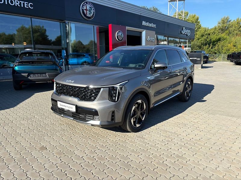 Kia Sorento (2026) 1,6 T-GDi GPF HEV 4x4 6AT 5P T - fotka 3 z 20