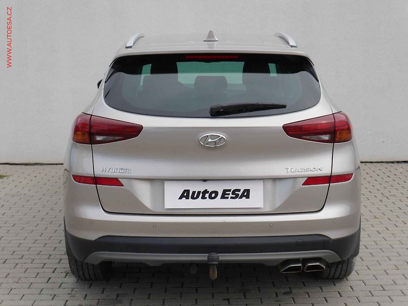 Hyundai Tucson (2019) 1.6 T-GDi, ČR, Trikolor, navi - fotka 5 z 20