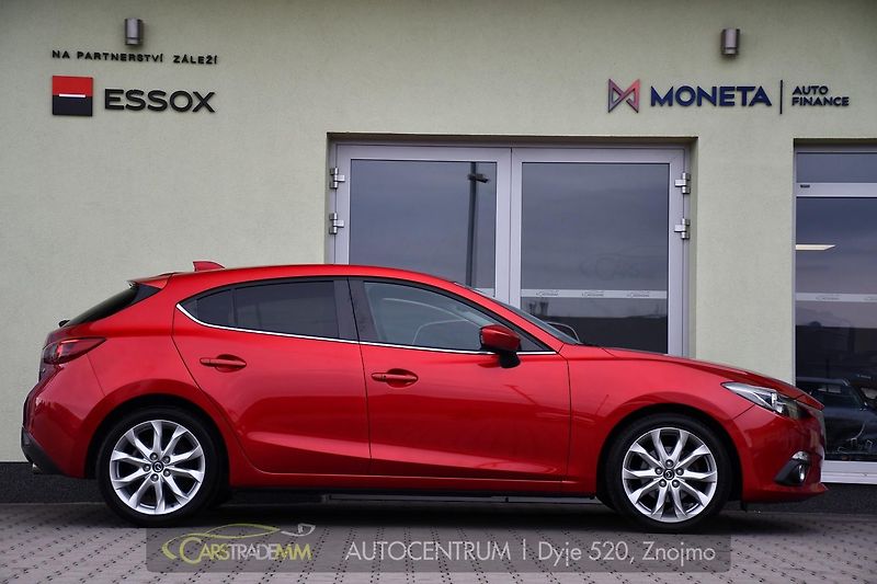 Mazda 3 2,0 SkyActiv 2xkola - fotka 6 z 49