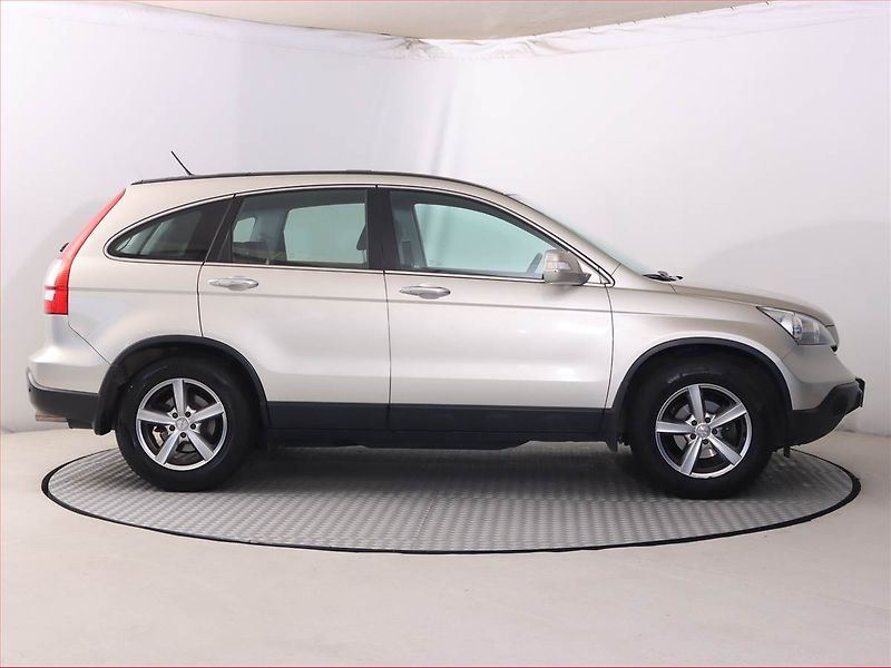 Honda CR-V (2007) 2.0 i, 4X4, Serv.kniha - fotka 6 z 17