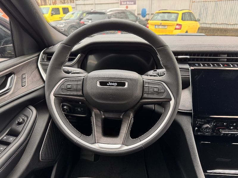 Jeep Grand Cherokee (2025) Limited 4xe (380k) 8AT - fotka 20 z 51